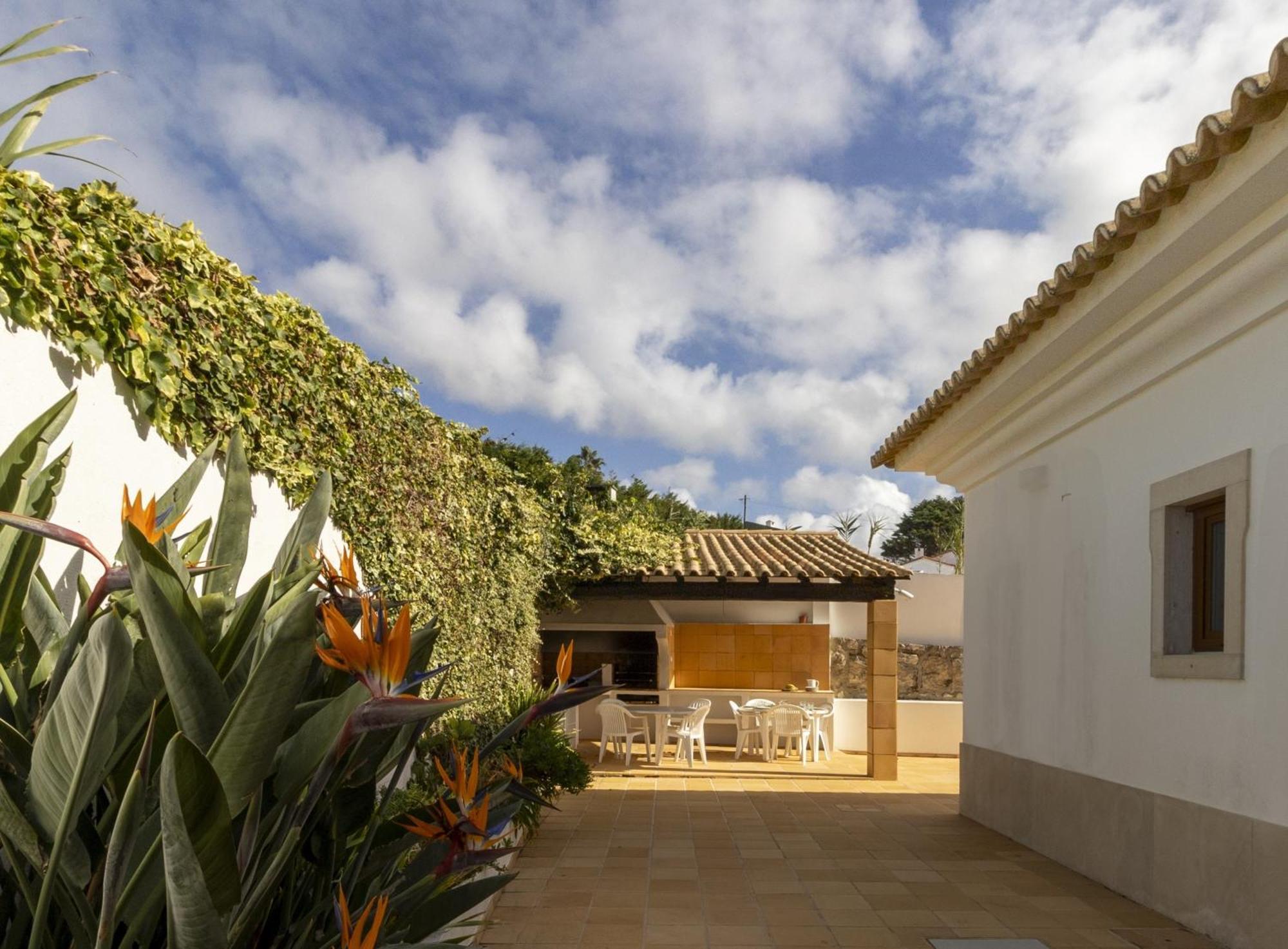 Colares Beach House, Pool Child Friendly Luaran gambar